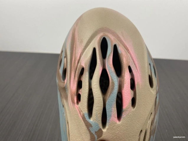 Adidas GY3969 Yeezy Foam Runner 0809